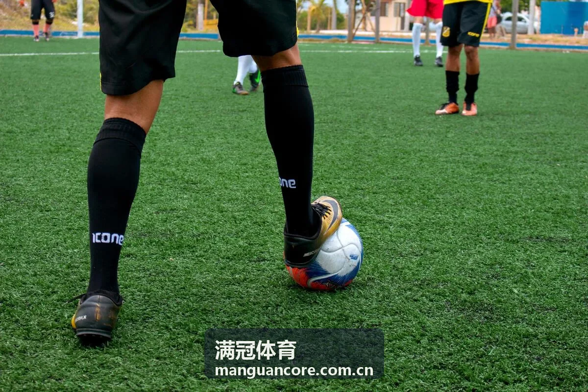 满冠体育移动端足球赛事信息浏览
